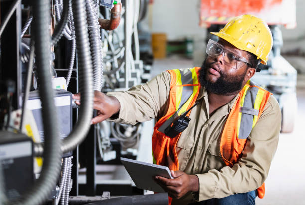 Best Licensed Electrician  in Lawndale, CA